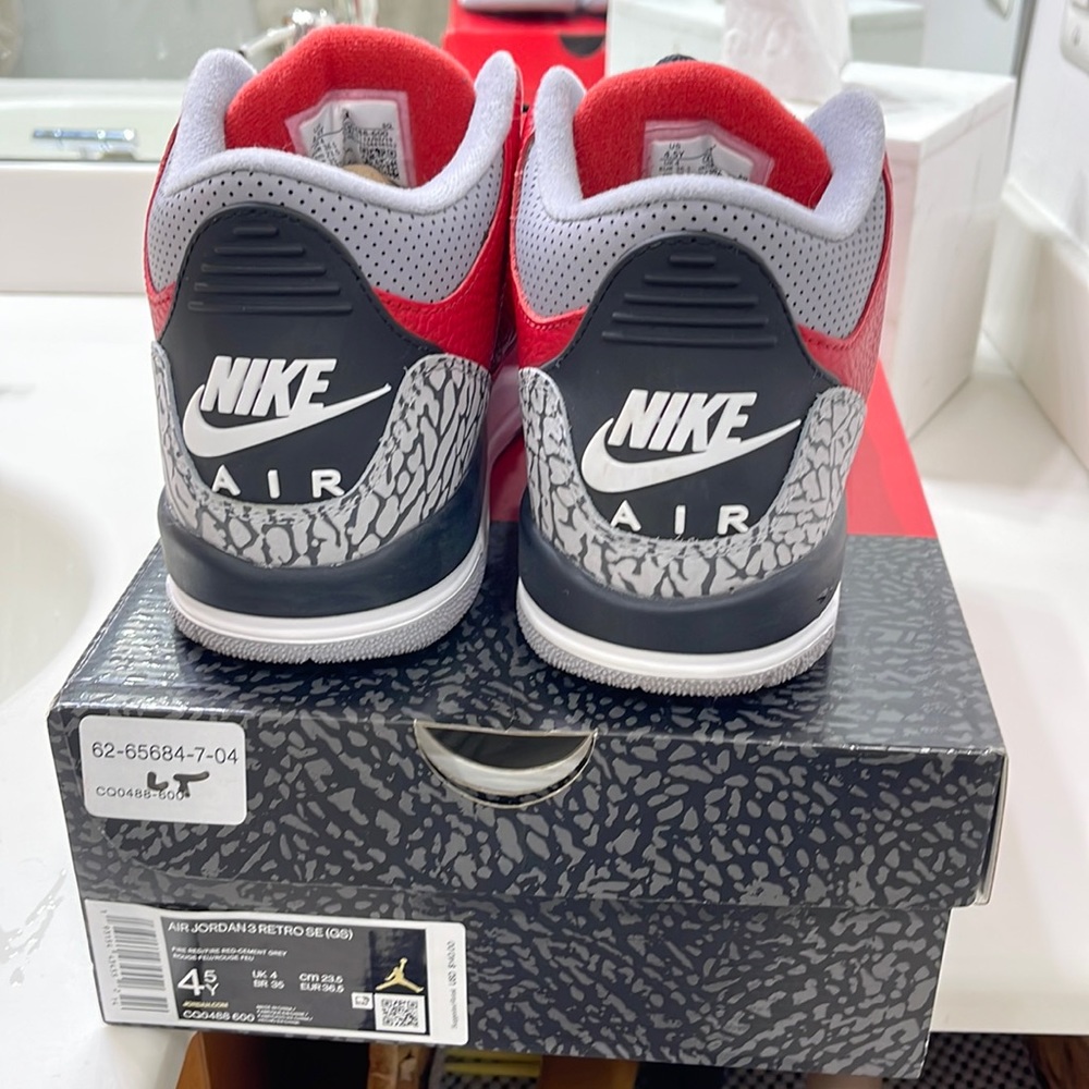 Air Jordan 3 Retro SE (GS)